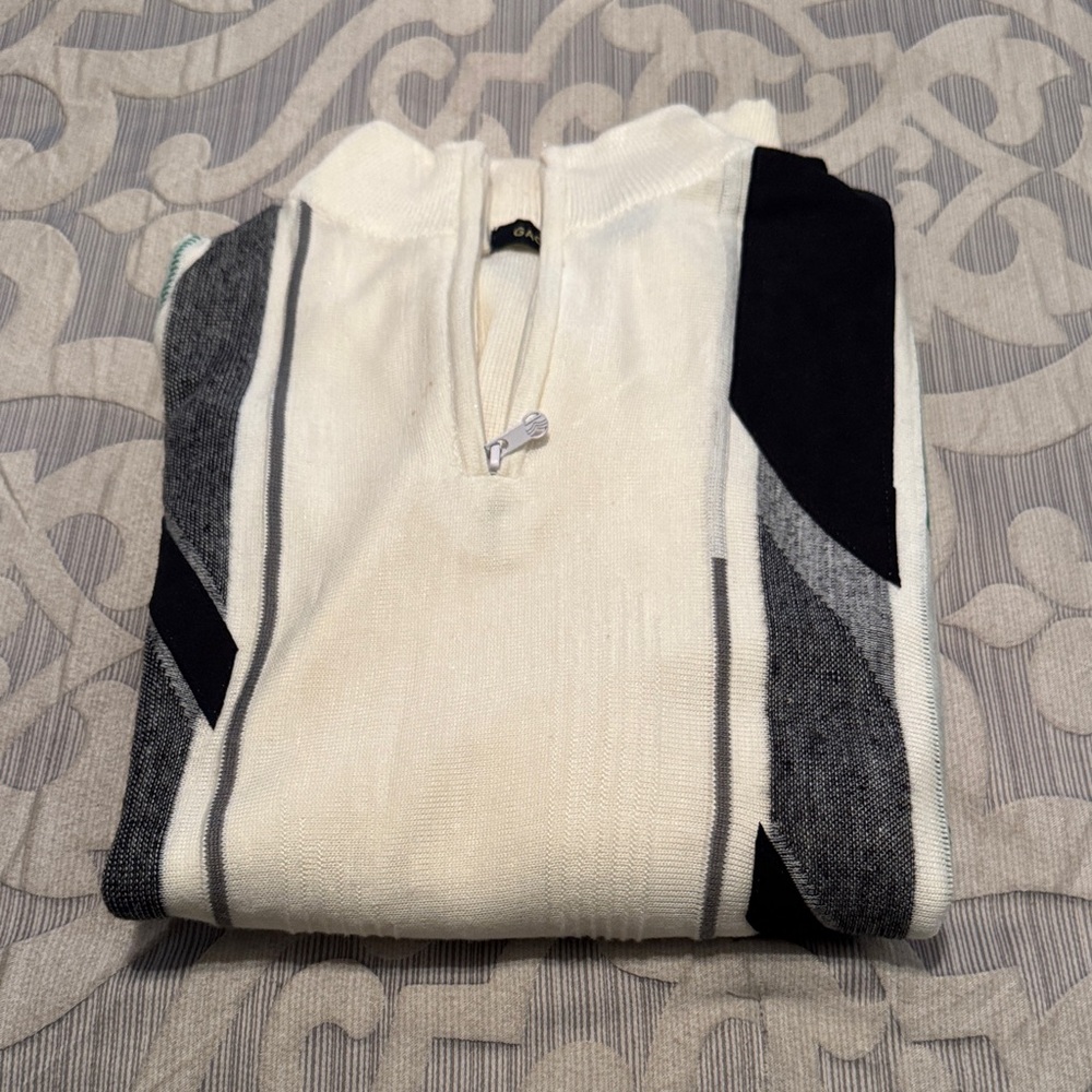 Men's Zip-Up Sweater - White and Black